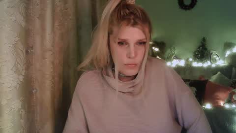 Annika  MTF ts post -op online show from January 2025 02:25:01 PM