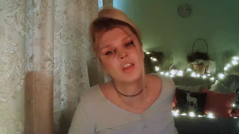 Annika  MTF ts post -op online show from January 2025 11:10:01 AM