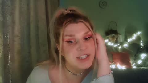 Annika  MTF ts post -op online show from January 2025 01:53:02 PM