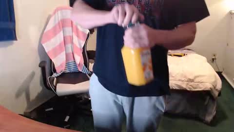 Kuggy online show from December 2025 11:57:02 PM