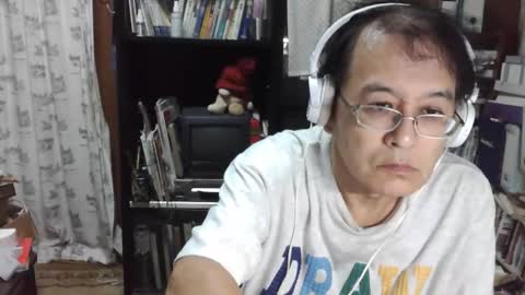kunio37 online show from September 2025 12:06:01 PM