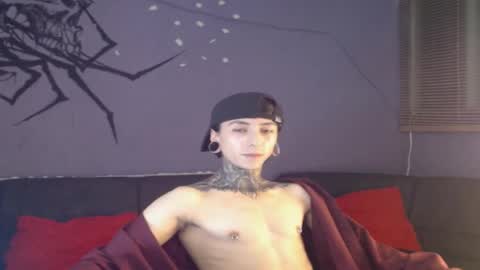 kuregari_xs online show from November 2025 10:43:02 PM