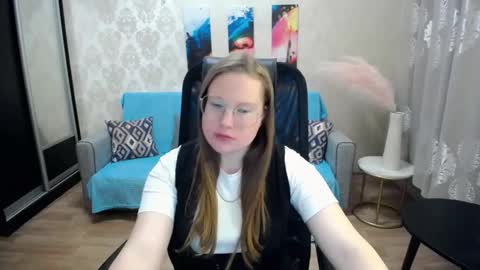 Snapshot of kuri_u chatting on January 2026 11:56:02 AM kuri_u online show from January 2026 11:56:02 AM