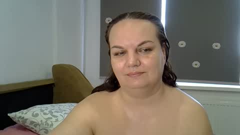 kurkuma_ online show from April 2026 01:56:02 PM