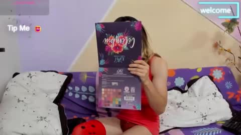 Snapshot of kurumetwink10 chatting on February 2025 12:37:02 PM KurumetWink10 online show from February 2025 12:37:02 PM