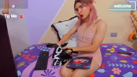 Snapshot of kurumetwink10 chatting on February 2025 12:32:01 PM KurumetWink10 online show from February 2025 12:32:01 PM