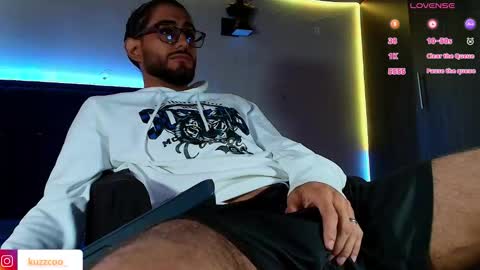 kuzzcoo online show from March 2026 12:12:01 PM