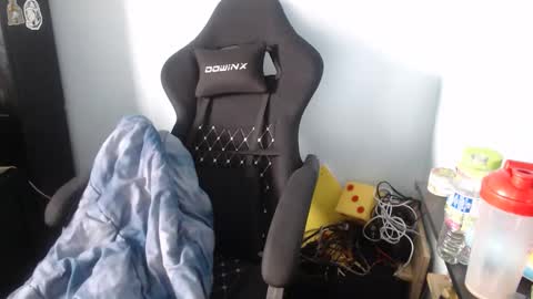 kwonder78 online show from April 2026 02:58:01 PM