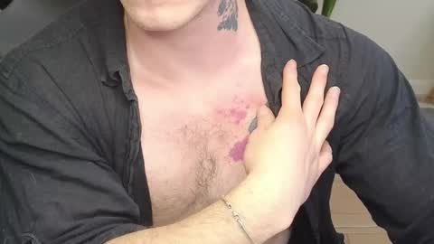 Kyle online show from October 2025 03:36:01 PM