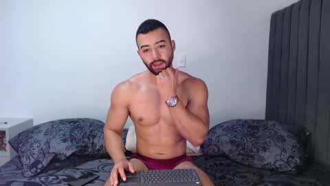 Snapshot of kyle_collinz chatting on March 2025 07:06:02 PM Kyle collinz online show from March 2025 07:06:02 PM