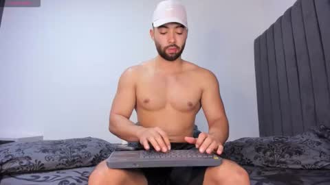 Snapshot of kyle_collinz chatting on October 2025 08:51:02 PM Kyle collinz online show from October 2025 08:51:02 PM