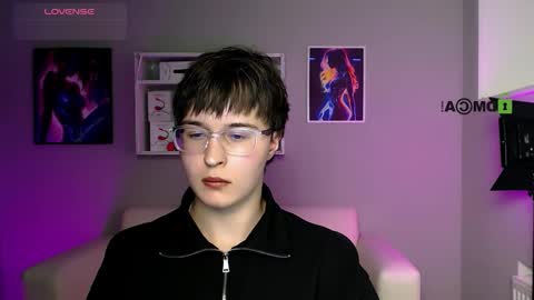 Snapshot of kyleberry_ chatting on November 2025 04:06:02 PM kyleberry_ online show from November 2025 04:06:02 PM