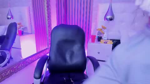 Kyle online show from June 2026 05:12:01 AM
