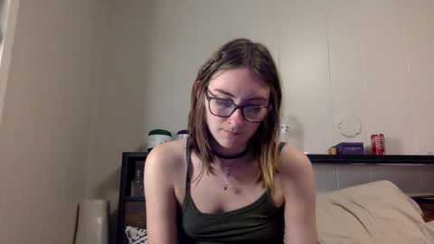 Snapshot of kylianna chatting on April 2026 12:13:01 AM Kylianna online show from April 2026 12:13:01 AM
