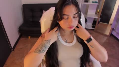 kylie online show from January 2025 12:58:01 PM