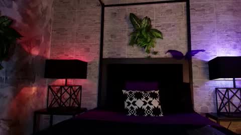 Snapshot of kylie_foxxxy chatting on November 2025 07:35:02 PM Kylie online show from November 2025 07:35:02 PM