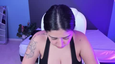 Snapshot of kylie_reyes chatting on January 2025 07:04:02 PM Kylie Reyes online show from January 2025 07:04:02 PM