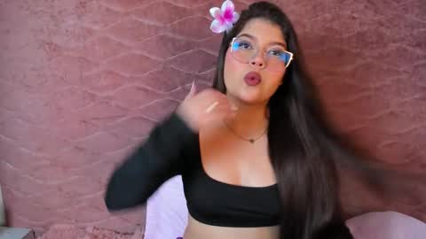 kylie_thompsonn online show from February 2026 11:51:01 AM