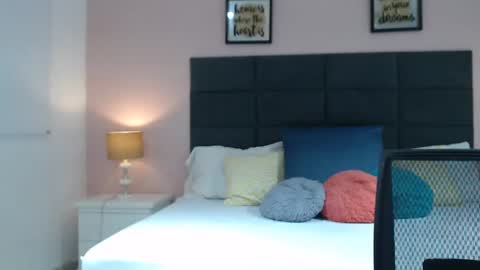 Melissa online show from February 2025 11:29:02 AM