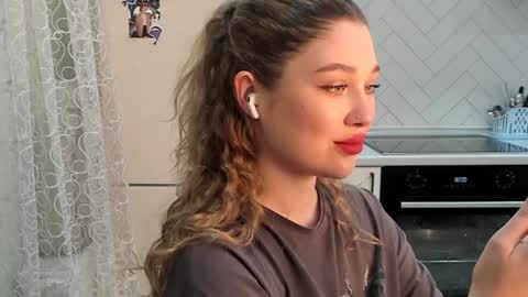 Din online show from January 2025 09:57:02 PM