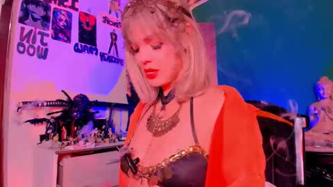 Snapshot of kyliekandy chatting on October 2025 03:47:02 AM online show from October 2025 03:47:02 AM