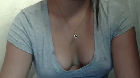 kylie online show from March 2026 01:42:01 AM