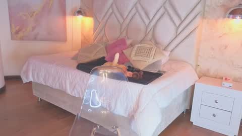 Snapshot of kylle_2050 chatting on February 2025 11:44:02 AM Kyle online show from February 2025 11:44:02 AM