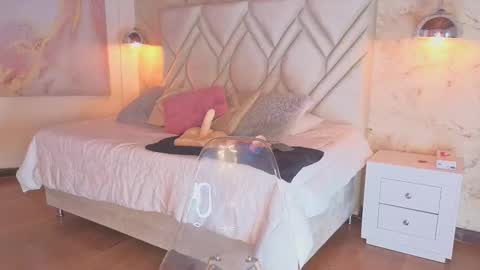 Snapshot of kylle_2050 chatting on February 2025 11:43:02 AM Kyle online show from February 2025 11:43:02 AM