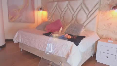 Snapshot of kylle_2050 chatting on February 2025 11:35:02 AM Kyle online show from February 2025 11:35:02 AM