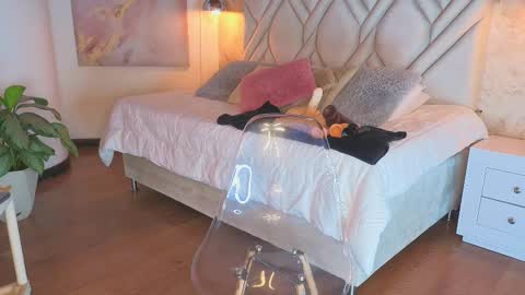 Snapshot of kylle_2050 chatting on February 2025 11:20:01 AM Kyle online show from February 2025 11:20:01 AM