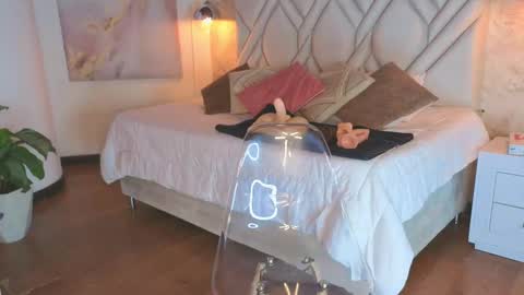 Snapshot of kylle_2050 chatting on March 2025 11:40:02 AM Kyle online show from March 2025 11:40:02 AM