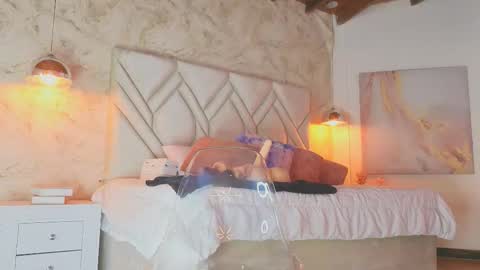 Snapshot of kylle_2050 chatting on September 2025 11:26:01 AM Kyle online show from September 2025 11:26:01 AM