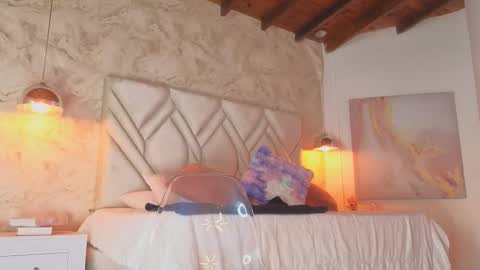 Snapshot of kylle_2050 chatting on October 2025 11:19:01 AM Kyle online show from October 2025 11:19:01 AM