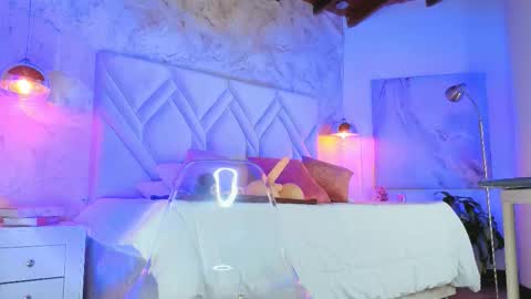 Snapshot of kylle_2050 chatting on November 2025 11:25:01 AM Kyle online show from November 2025 11:25:01 AM