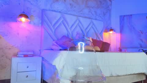 Snapshot of kylle_2050 chatting on December 2025 11:19:01 AM Kyle online show from December 2025 11:19:01 AM