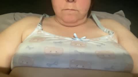 Snapshot of kylorencat chatting on December 2024 11:43:02 AM KYLO online show from December 2024 11:43:02 AM