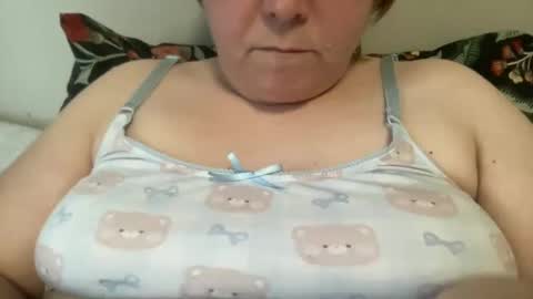 Snapshot of kylorencat chatting on February 2025 03:12:02 PM KYLO online show from February 2025 03:12:02 PM