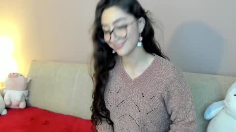 Snapshot of kymgiraldo8 chatting on December 2024 10:55:02 AM Kym Giraldo online show from December 2024 10:55:02 AM