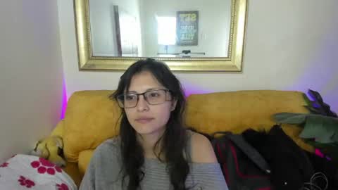 Snapshot of kyomi_chang chatting on June 2026 12:35:01 PM Kyomi online show from June 2026 12:35:01 PM
