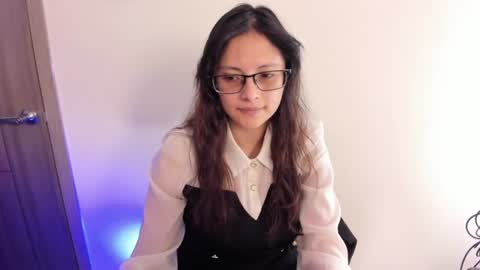 Snapshot of kyomi_chang chatting on July 2026 12:44:01 PM Kyomi online show from July 2026 12:44:01 PM