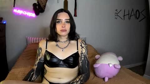 Snapshot of kyrachaos chatting on May 2026 01:55:01 AM Kyra Chaos online show from May 2026 01:55:01 AM