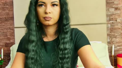 Snapshot of kyrahill_ chatting on December 2024 05:11:02 AM Kyra online show from December 2024 05:11:02 AM