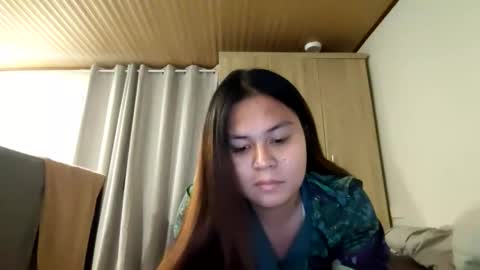 kyth143x online show from October 2025 05:11:02 PM