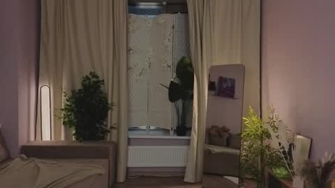 Snapshot of l1llu chatting on November 2025 11:43:02 AM l1llu online show from November 2025 11:43:02 AM