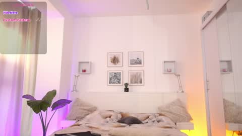 Snapshot of l1ttle_kiki chatting on June 2026 02:23:02 PM Viktoria White online show from June 2026 02:23:02 PM