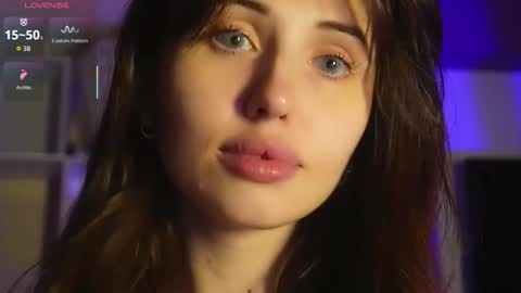 Snapshot of l1tww chatting on November 2025 10:25:02 PM Malika online show from November 2025 10:25:02 PM