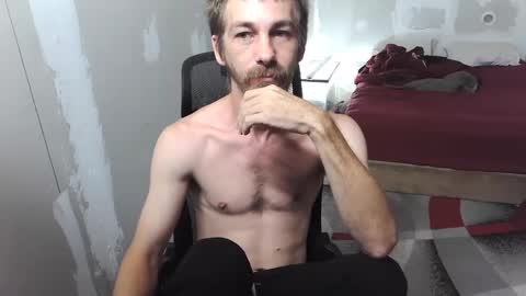 Snapshot of l1v1nth3dr3am chatting on October 2025 06:22:02 AM l1v1nth3dr3am online show from October 2025 06:22:02 AM