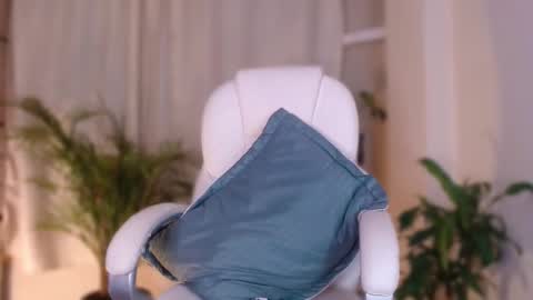 l_e_a online show from March 2025 08:45:01 AM