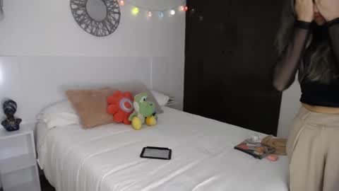 Catalina online show from March 2026 02:38:02 AM