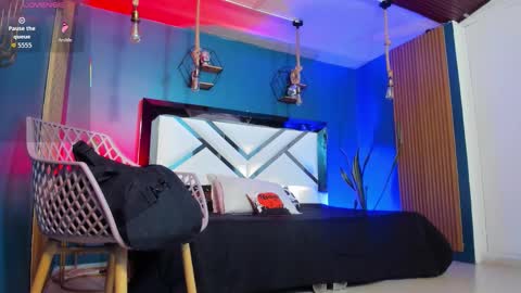 Cris  online show from October 2025 11:07:01 AM